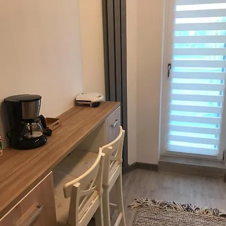 Aparthotel Ella Exclusiv By Alz Navodari