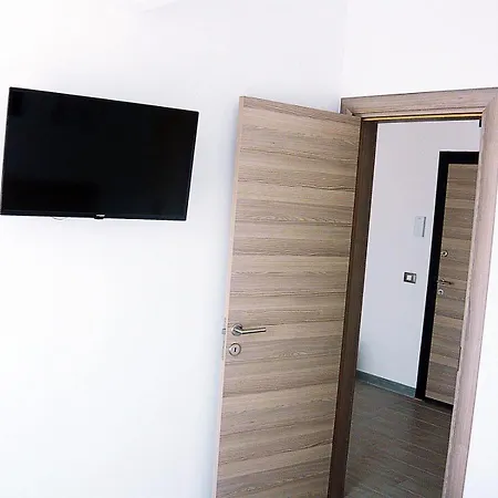 Ella Exclusiv By Alz Aparthotel 4*